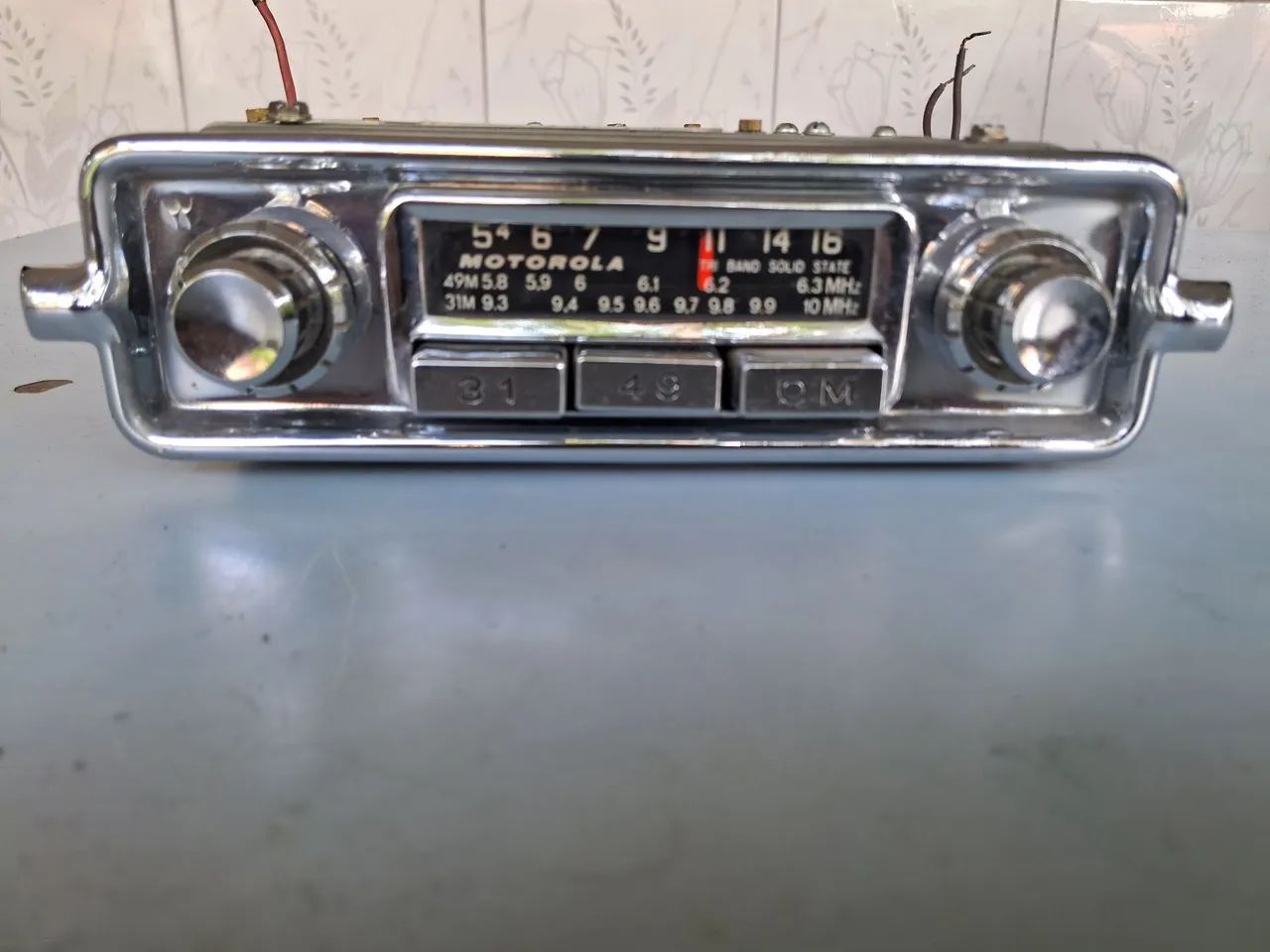 Rádio automotivo Motorola antigo