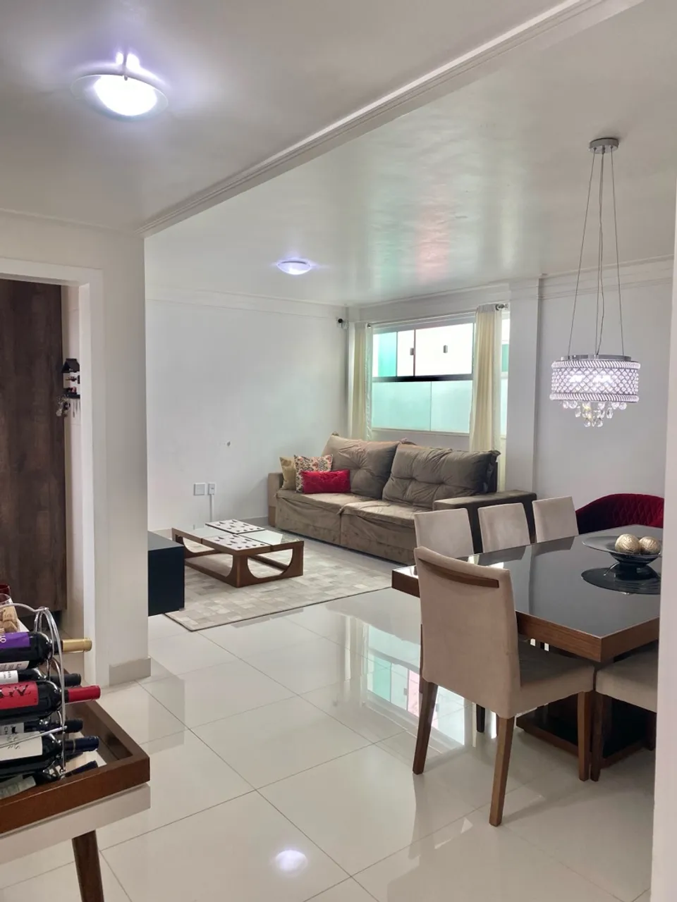 Apartamento 4/4, 2 suítes. 149,00 m2.