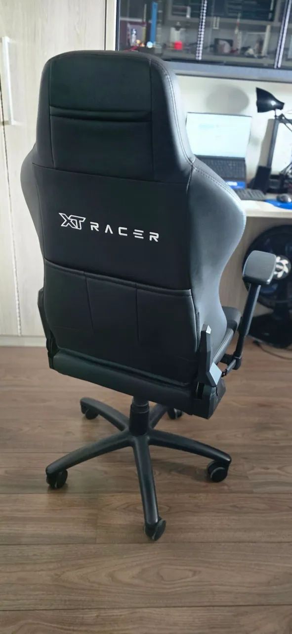 Cadeira Gamer XT RACER em Ótimo Estado 