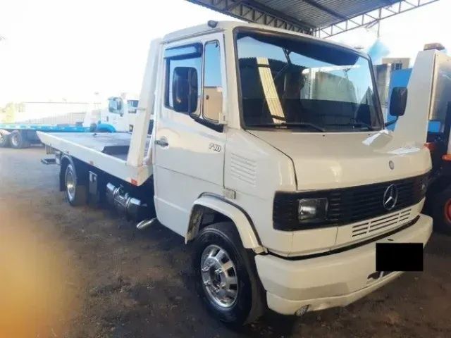 Mercedes-Benz 710 2012 Plataforma - Foto 2