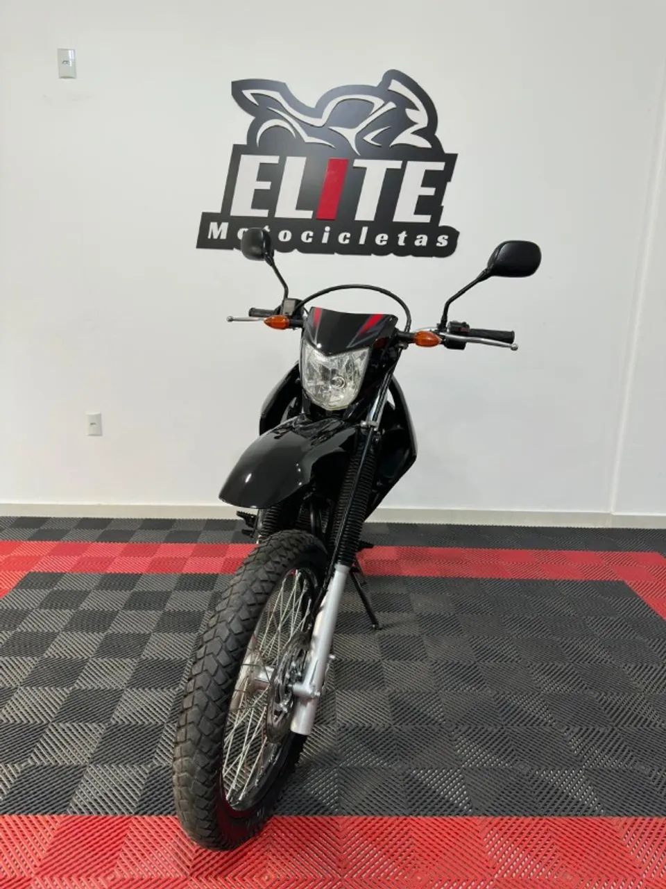 XTZ 250 Lander 2013 Preta  - Foto 4