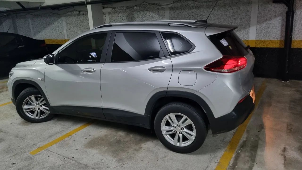 Tracker 1.0 Turbo Automática 2021 - Foto 5