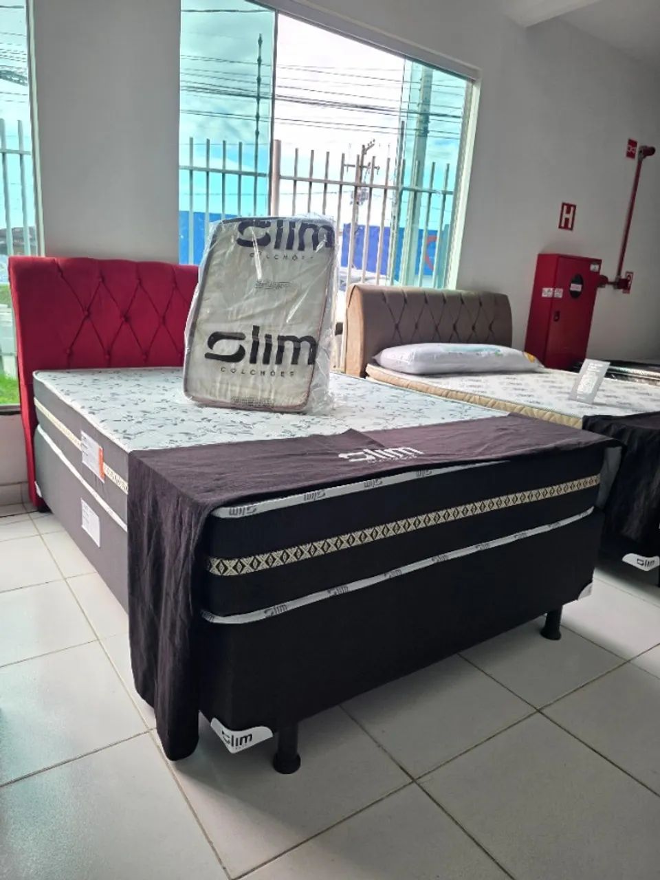 Cama box casal unibox com 5cm de espuma D28