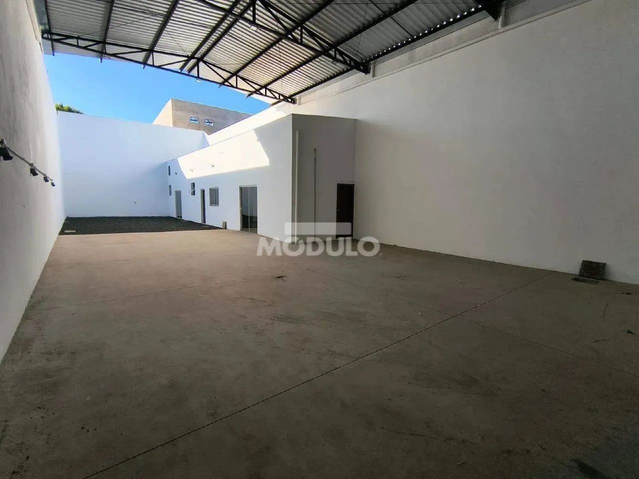 Barracão para locação bairro Daniel Fonseca - Foto 3