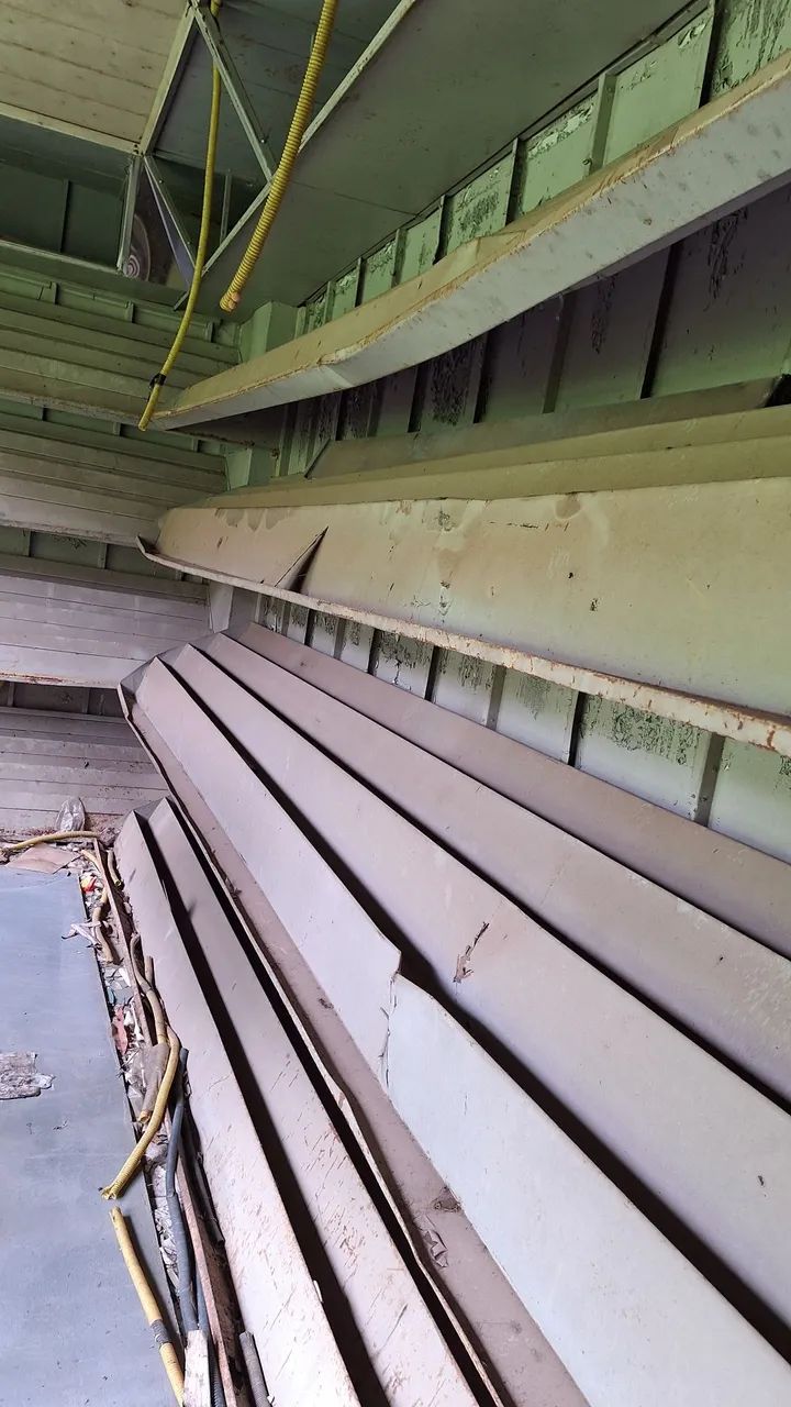 Quiosques bancas de revistas usadas tipo trayller Box de metal para venda - Foto 5