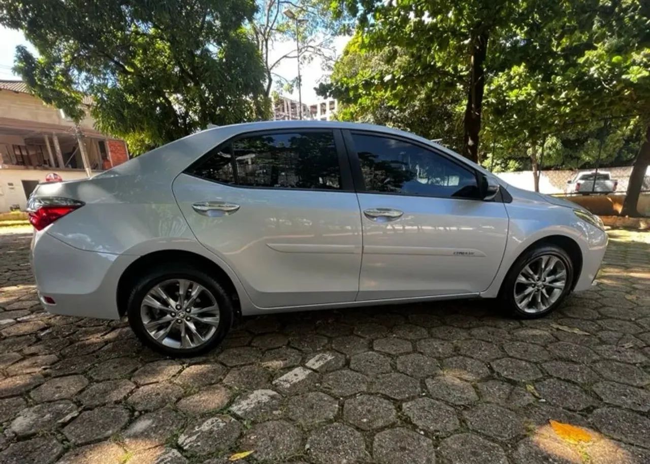 Toyota Corolla Sedan 2018 - Foto 4