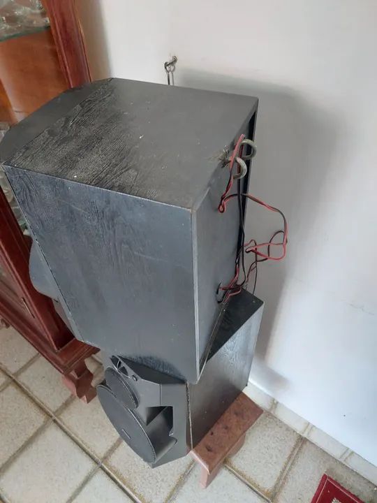 Duas Caixas de Som 3 vias - Foto 4