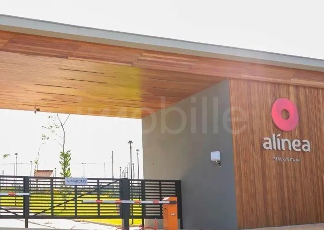 Terreno à venda no Condominio Alínea Reserva Itajaí.