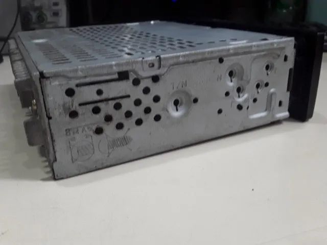 Radio Sony CDX-3177 Bluetooth no AM e Moldura - Foto 5
