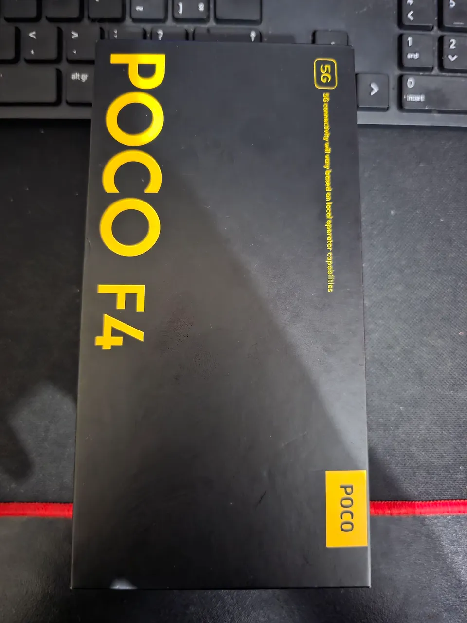 POCO F4 8/256gb