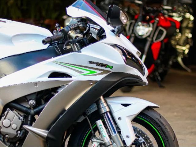 Kawasaki Zx-10/ Zx-10r 1000cc 2017 - 1447446533 | OLX
