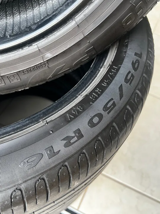 Pneus 195/50/16