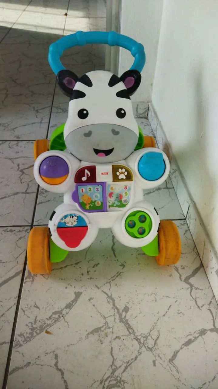 Andador de Bebê Zebra com Brinquedos Interativos