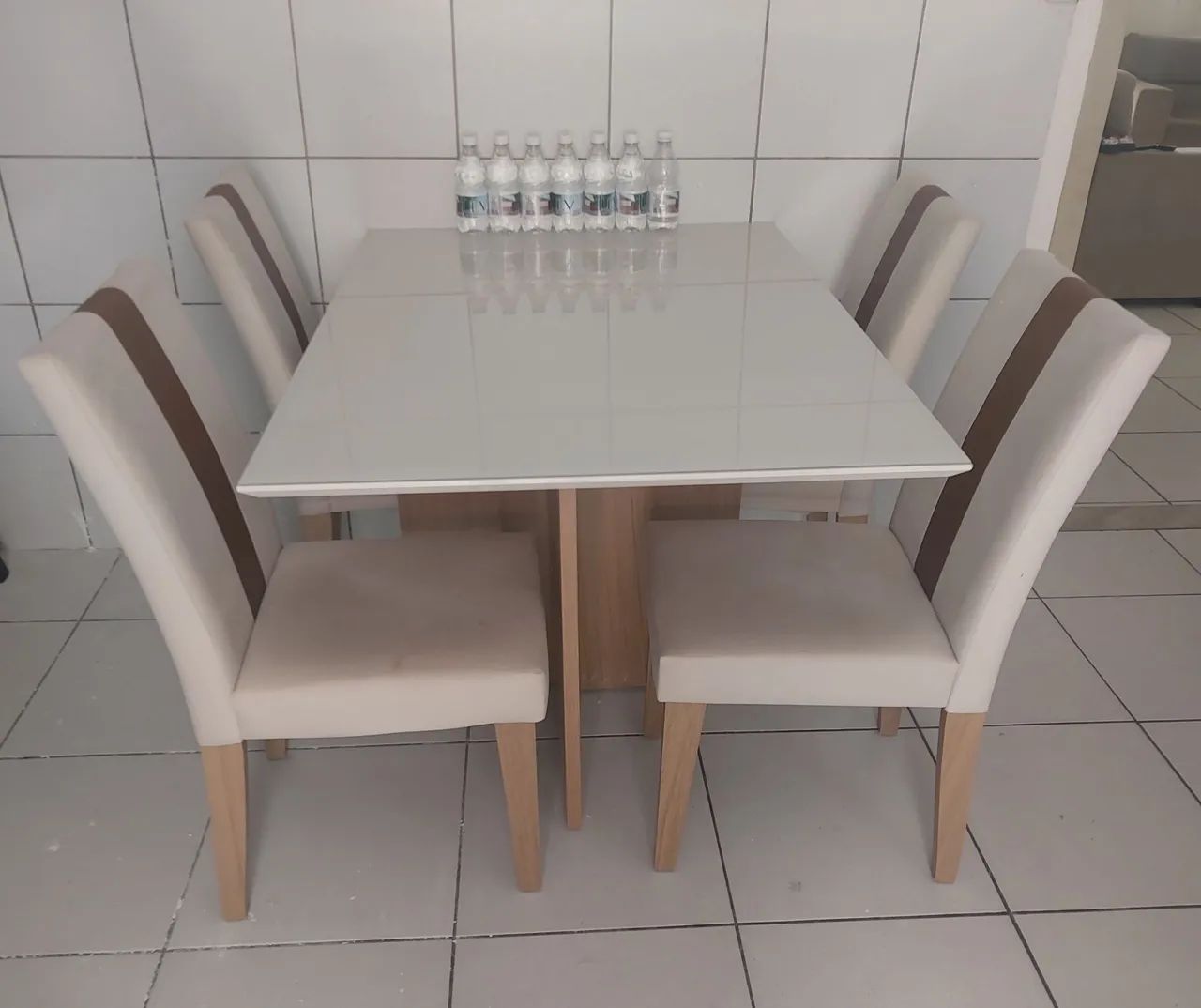 Mesa 4 lugares - Foto 2