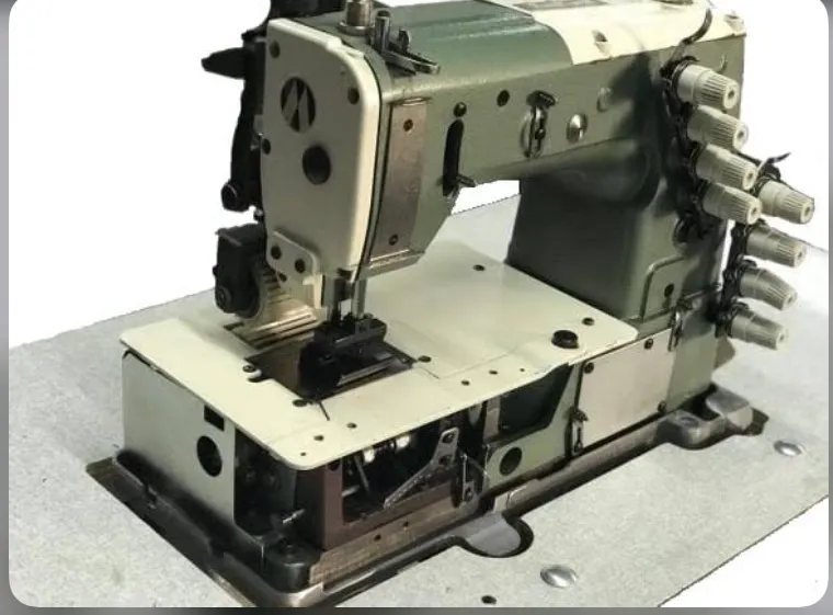 Máquina Industrial de passar cos jeans