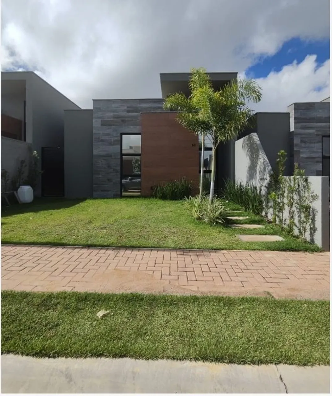 Alugo Casa - Cond. Reserva Itatiaia