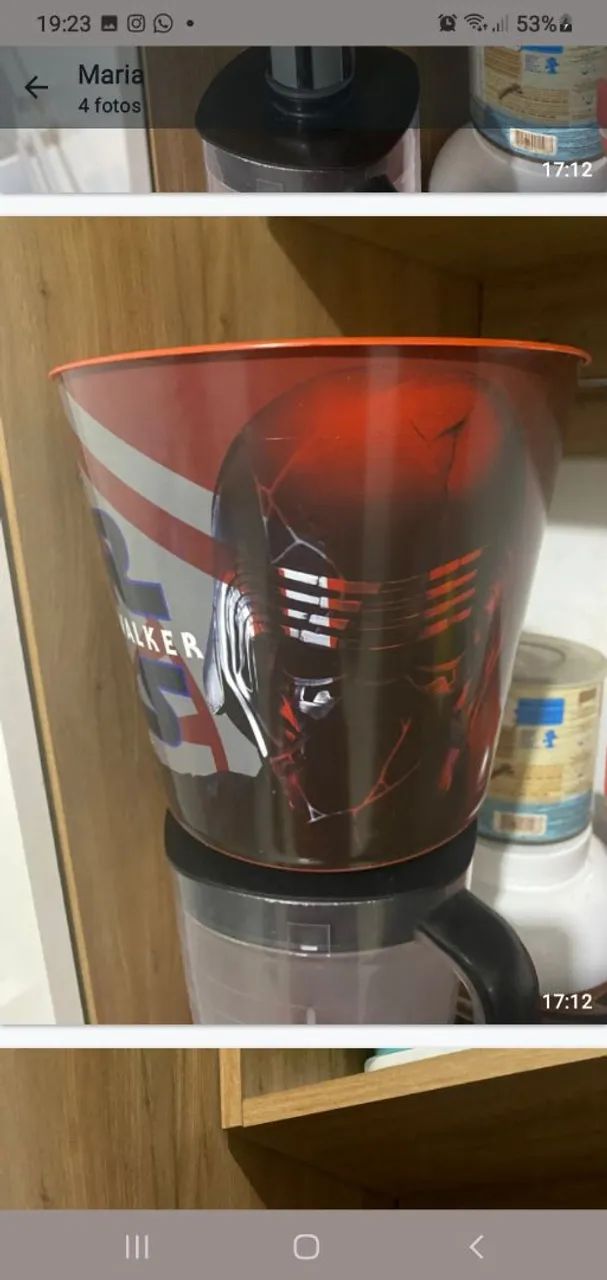 Balde de pipoca e copo .