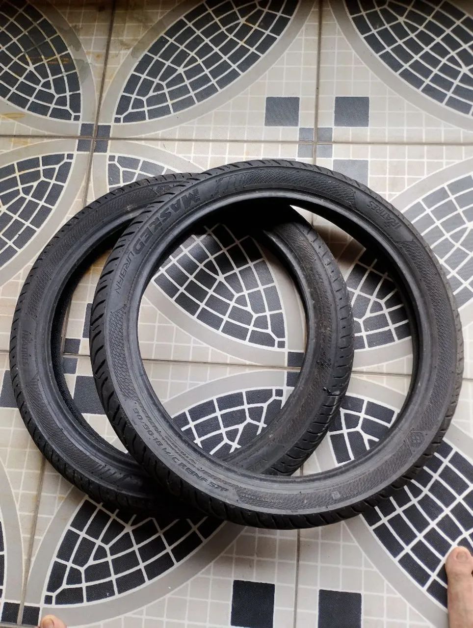 Pneus para Moto 90/90 e 80/100-18