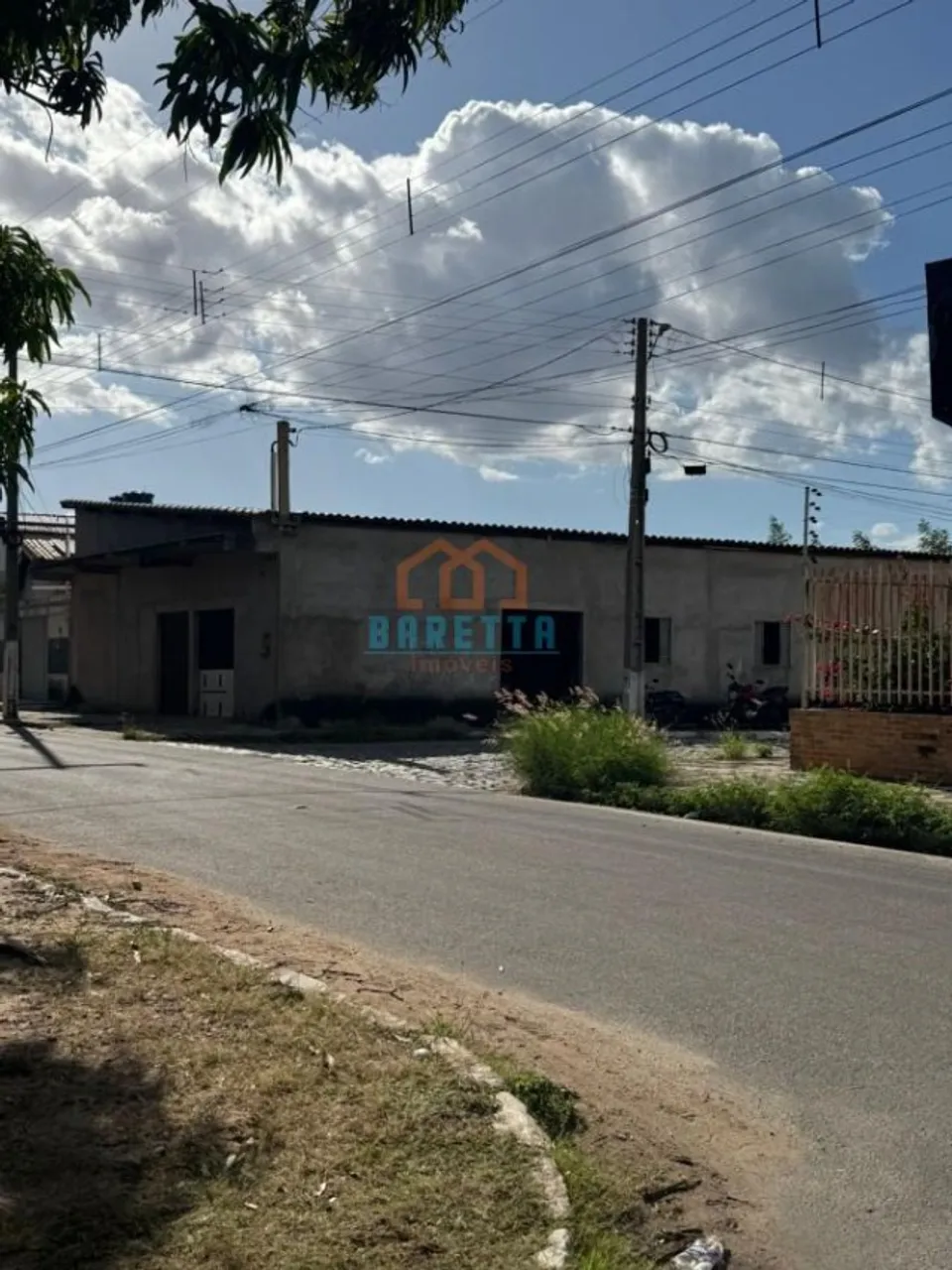 CÓD: 5207. Prédio para Venda no bairro Planalto Treze de Maio, localizado na cidade de M