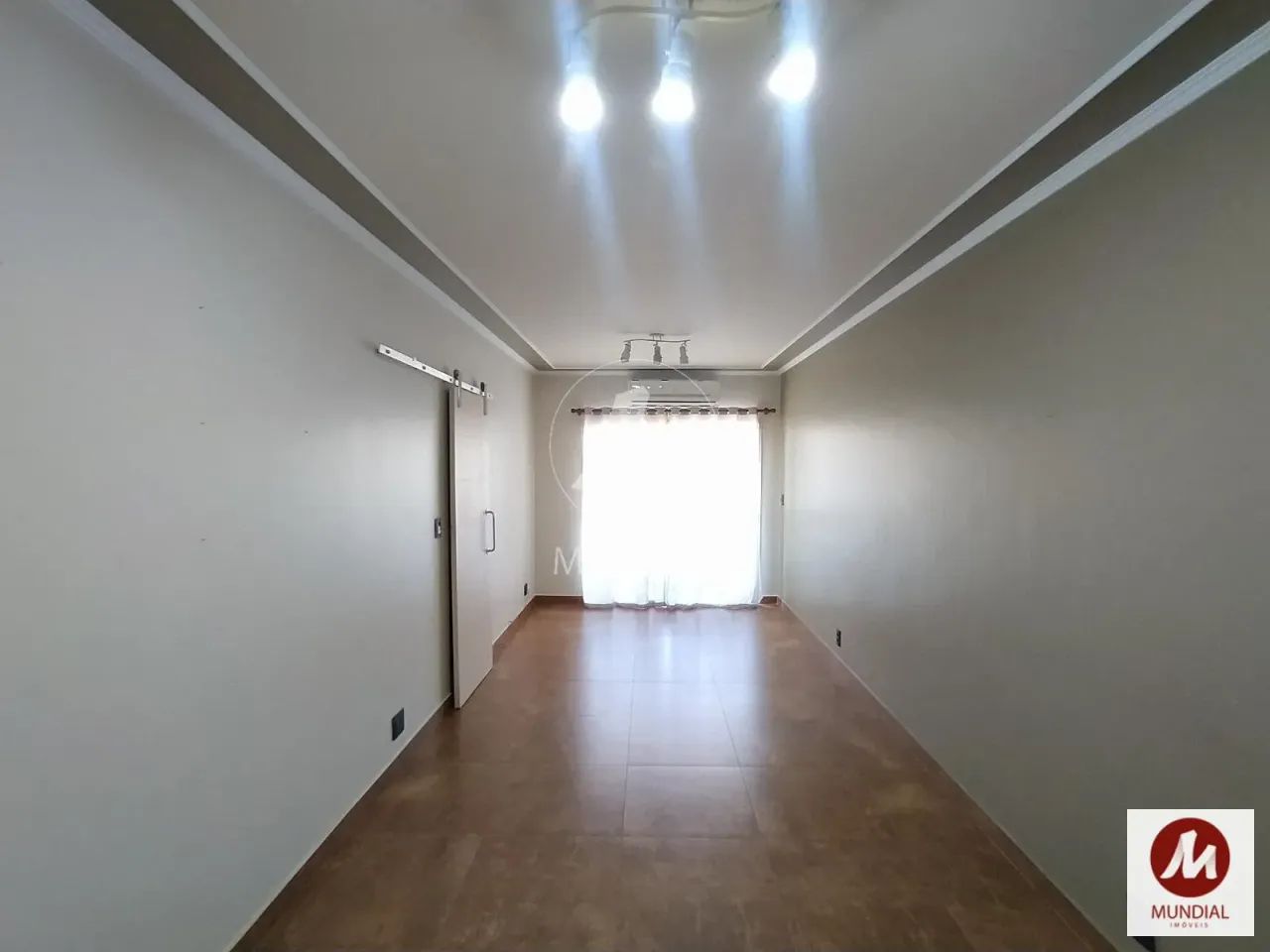 Apartamento (tipo - padrao) 2 dormitórios, cozinha planejada, em condomínio fechado - Foto 3