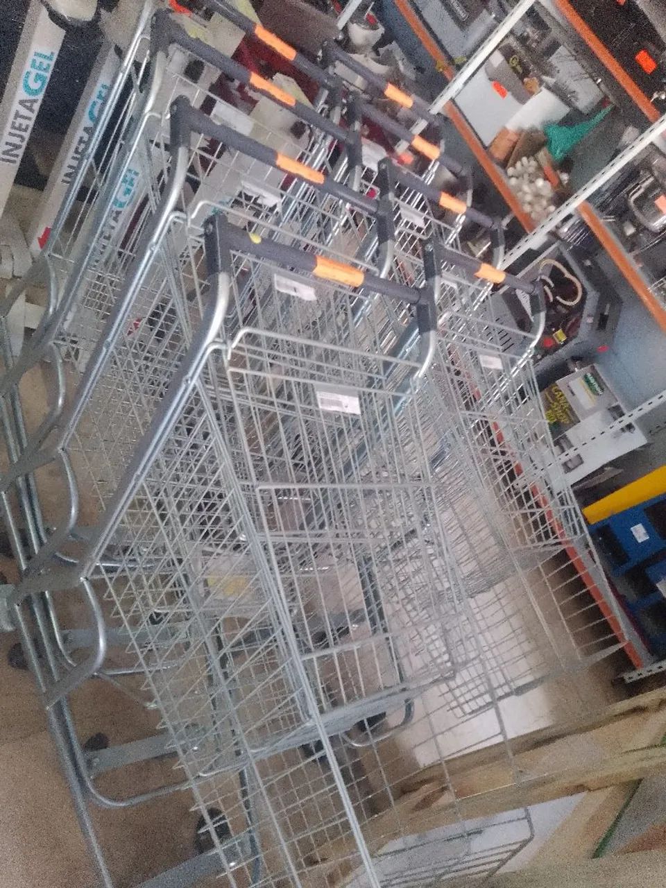 Carrinhos de compras Novos