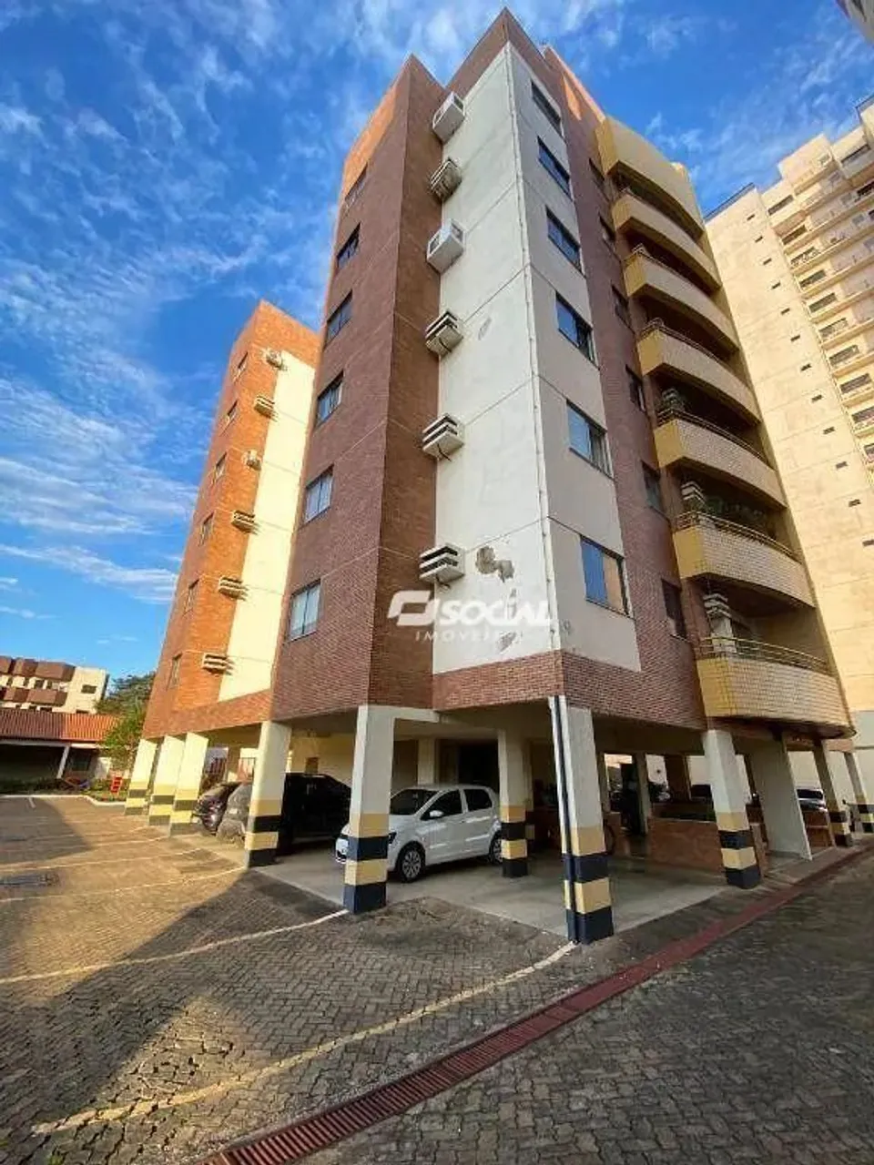Apartamento amplo e com ótima localização, próximo ao Porto Velho Shopping disponível para