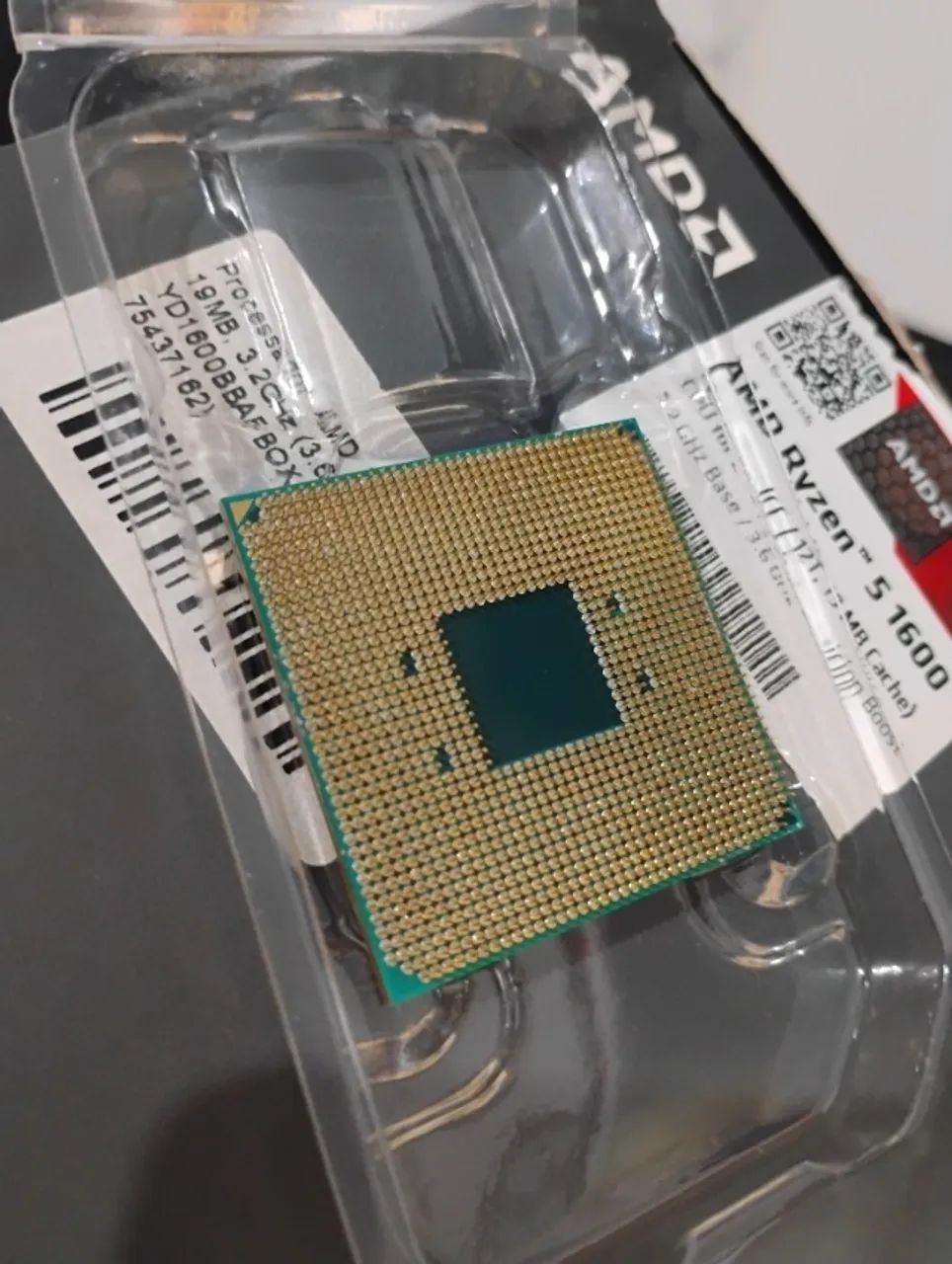 Processador Ryzen 5 1600 AF64166976168705124