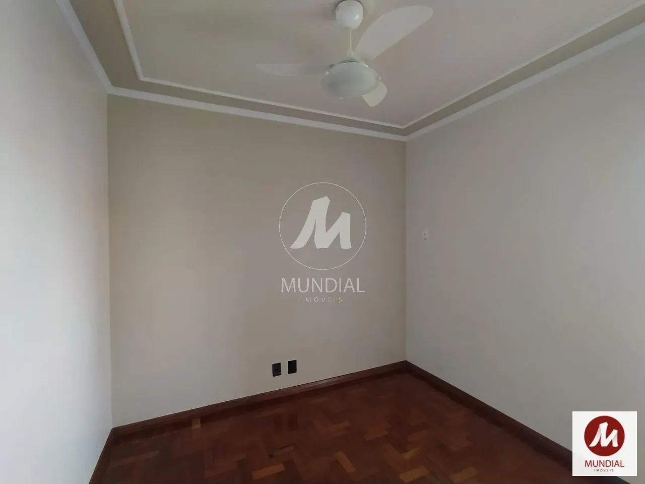 Apartamento (tipo - padrao) 2 dormitórios, cozinha planejada, em condomínio fechado - Foto 14