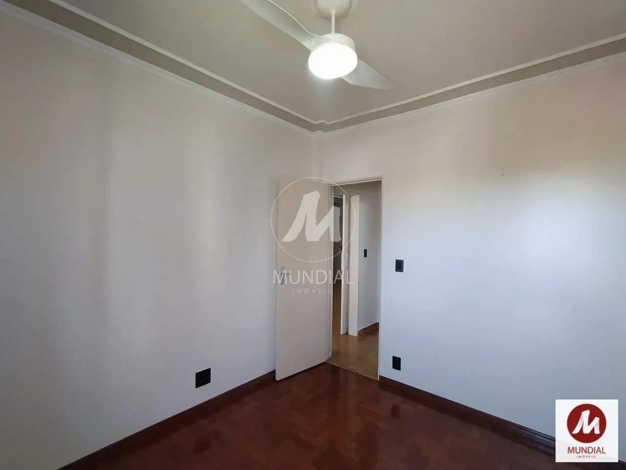 Apartamento (tipo - padrao) 2 dormitórios, cozinha planejada, em condomínio fechado - Foto 8