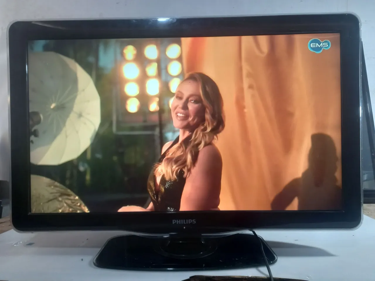 TV Philips 32 polegadas