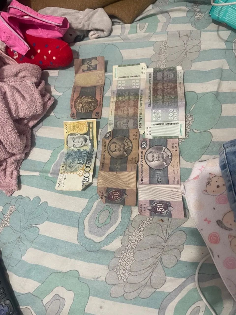 Notas antigas64304357114115121