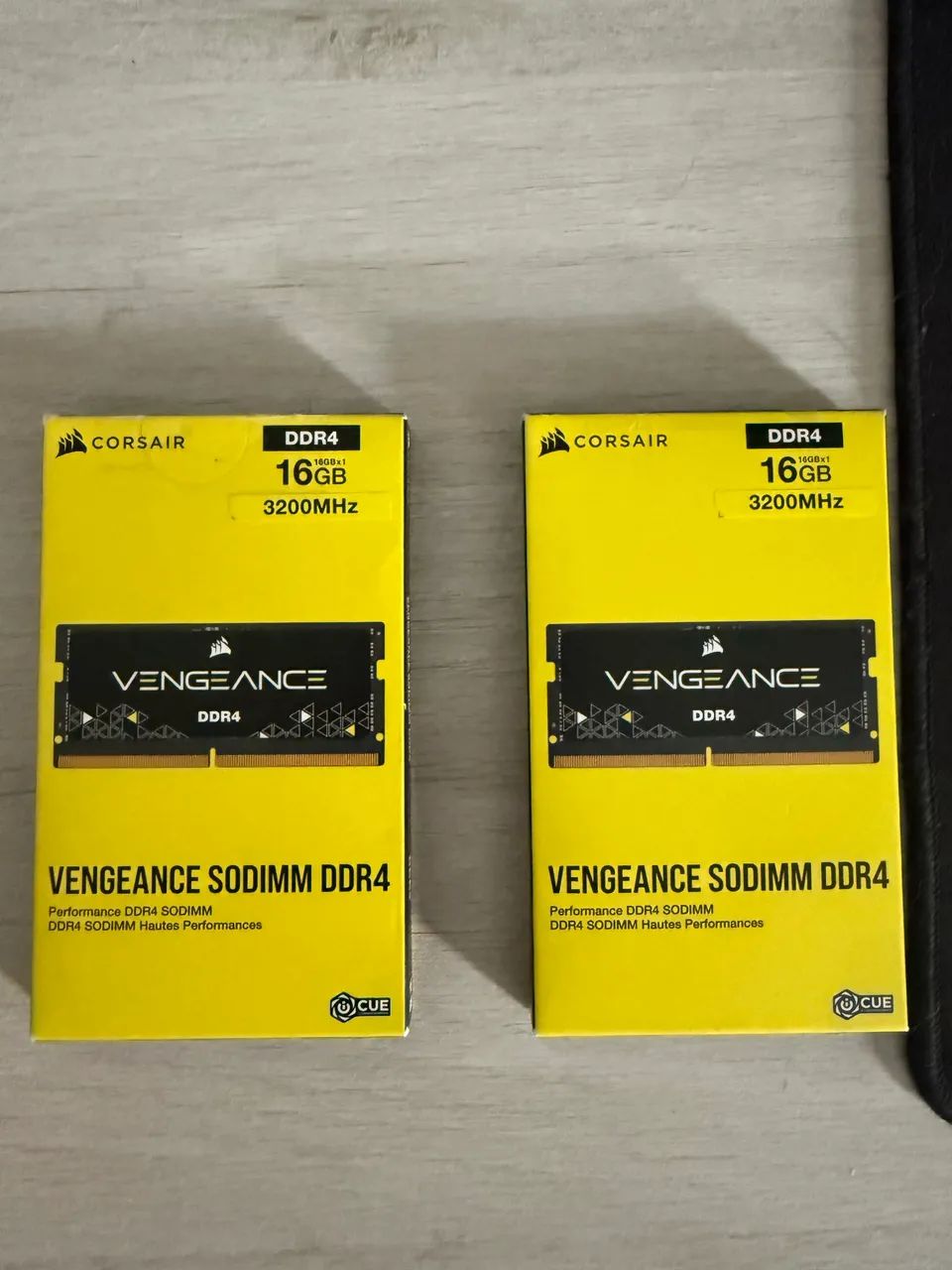 Memória RAM DDR4 3200mhz Corsair Vengeance SODIMM 16gb