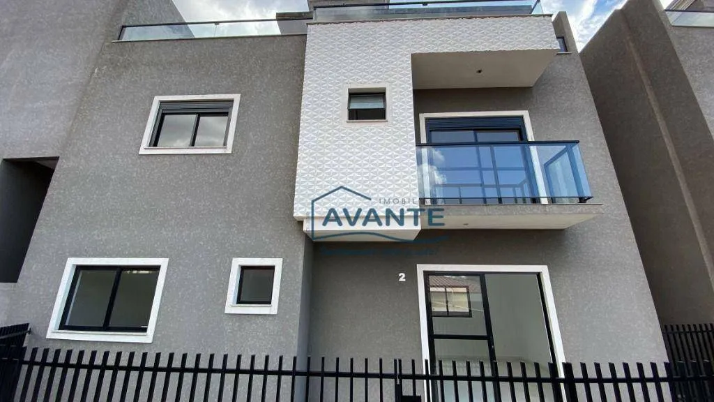 Sobrado com 3 dormitórios para alugar, 174 m² por R$ 6.569,92/mês - Vista Alegre - Curitib
