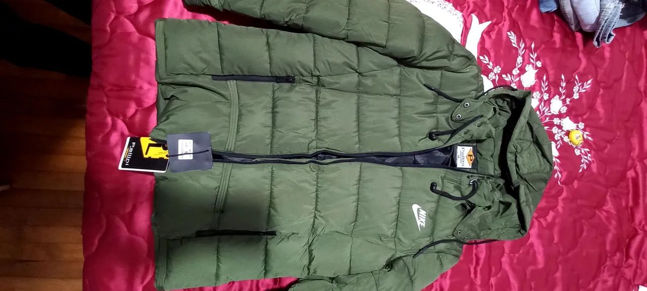 Jaqueta Nike Verde com Capuz - Foto 2