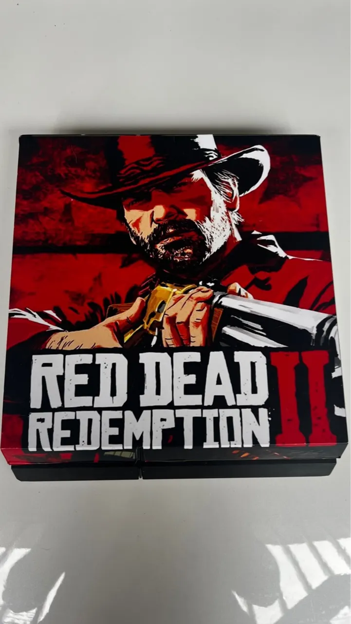 Console Playstation 4 com Skin Red Dead Redemption 2