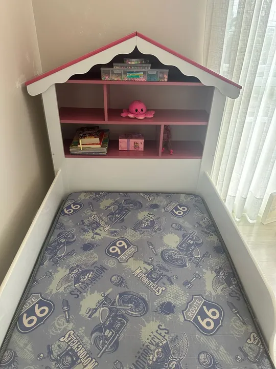 Cama Casinha Menina com colchão