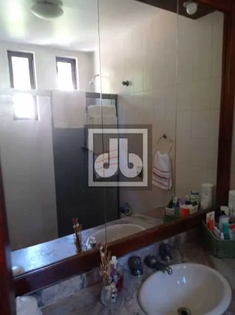 Casa duplex Condomínio Floresta - 3 suítes - piscina - 350 metros construídos - Placas sol - Foto 7