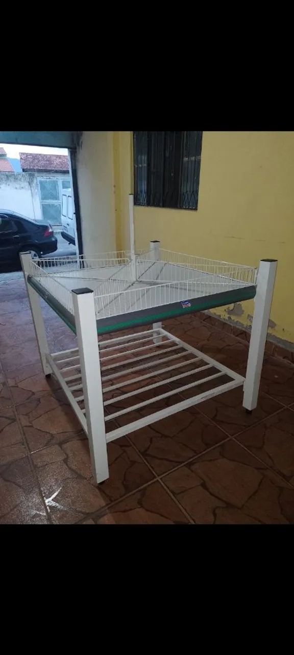 Expositor e Prateleira para Comércio