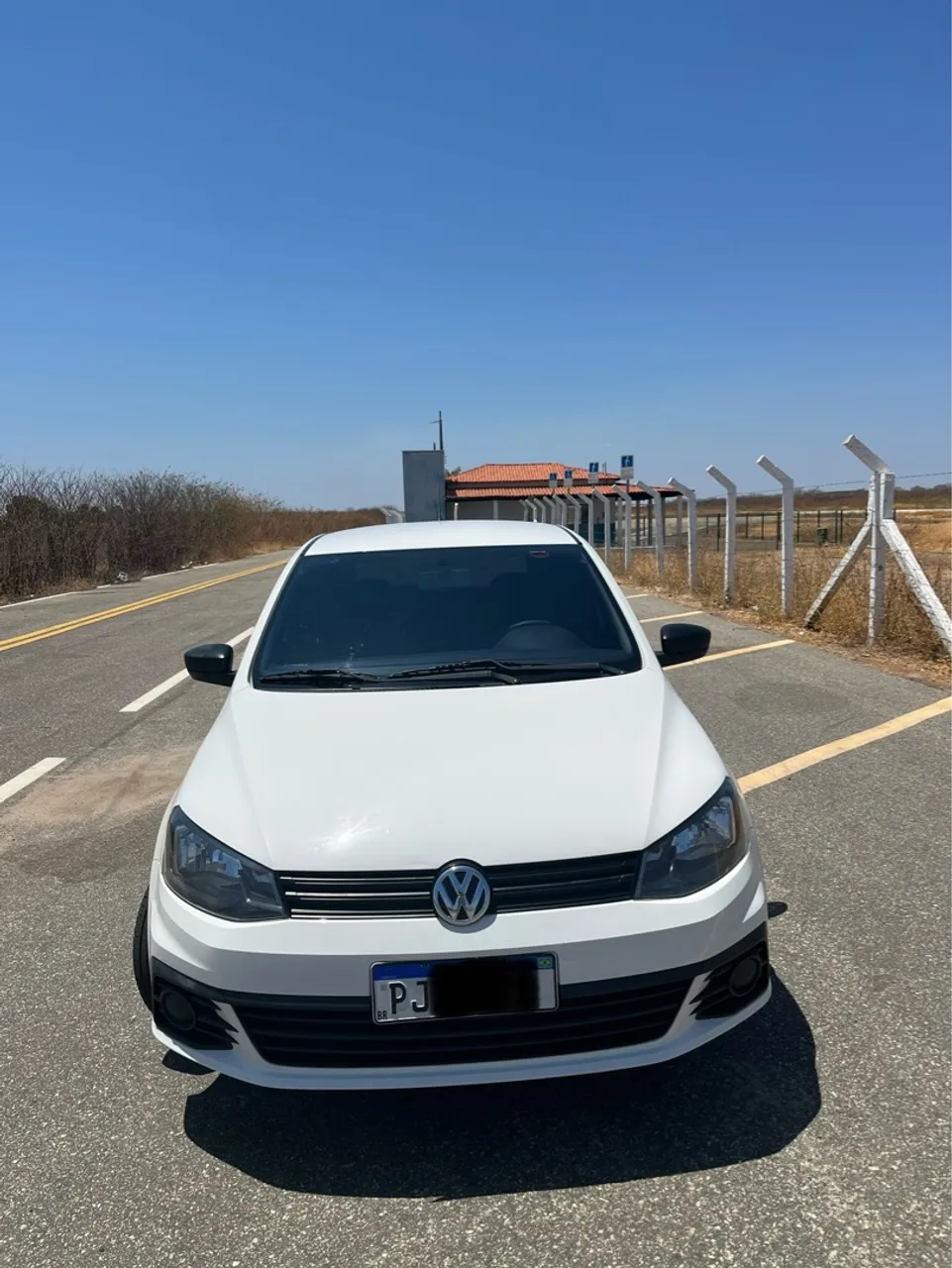 Gol G7 2017, segundo dono, carro extra. Somente venda, não faço troca.