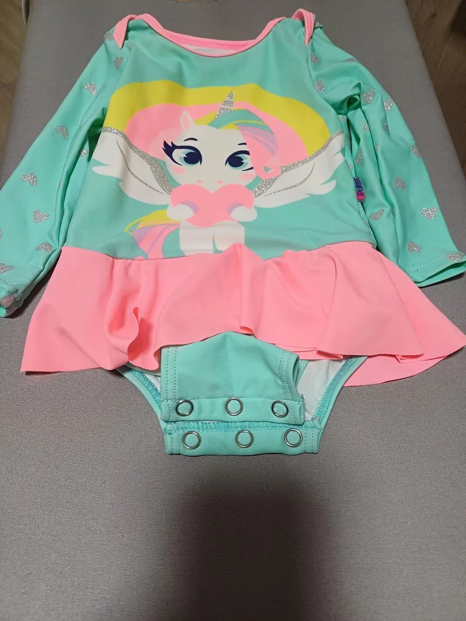 Conjunto de roupas para banhos de piscina, rio ou mar. - Foto 4
