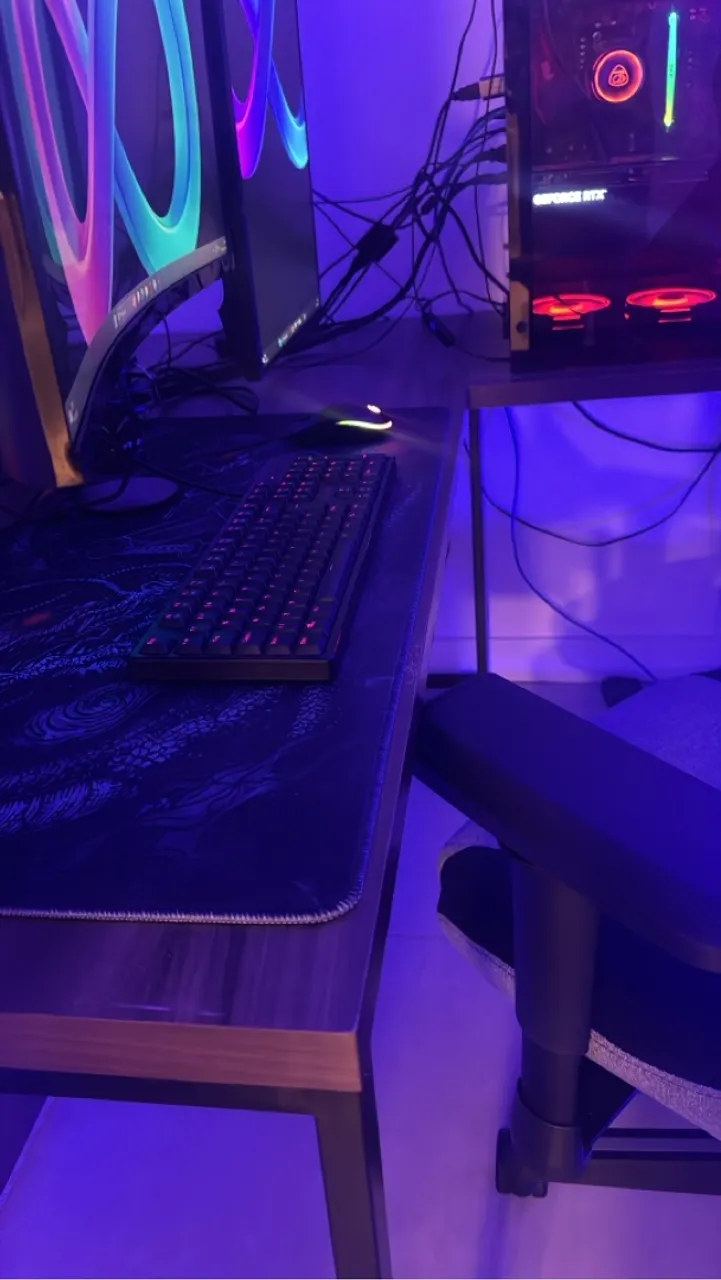 PC Gamer com LED e Periféricos