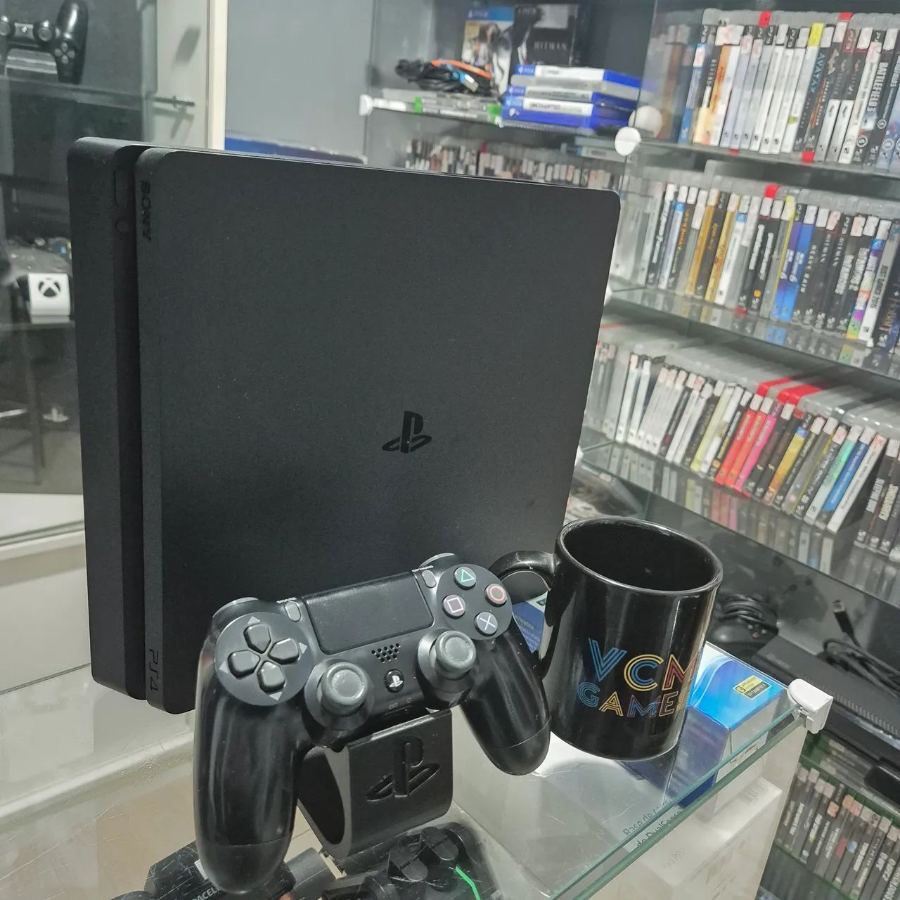 PS4 Slim 1tb, Garantia, Aceito usado de entrada, Aceitamos Cartão ate 18x - Foto 2