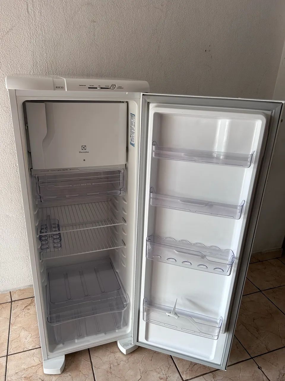 Geladeira Electrolux RDE33 NOVA - Foto 4