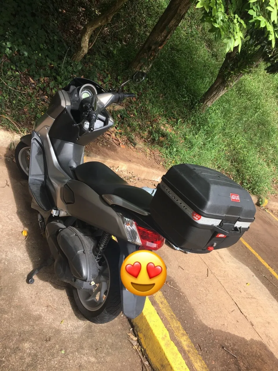 Moto nmax 160