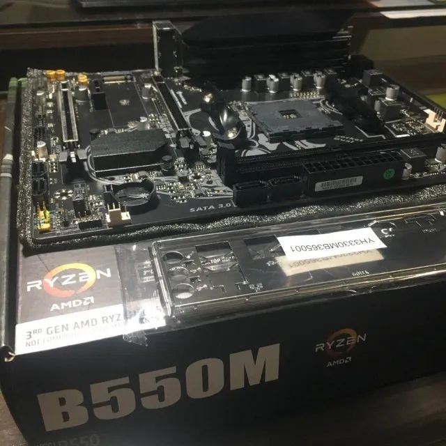 Placa-Mãe B550M Maxsun (Nova) + Adaptador VGA HDMI + Dissipador M.2 + Pasta Térmica - Foto 2
