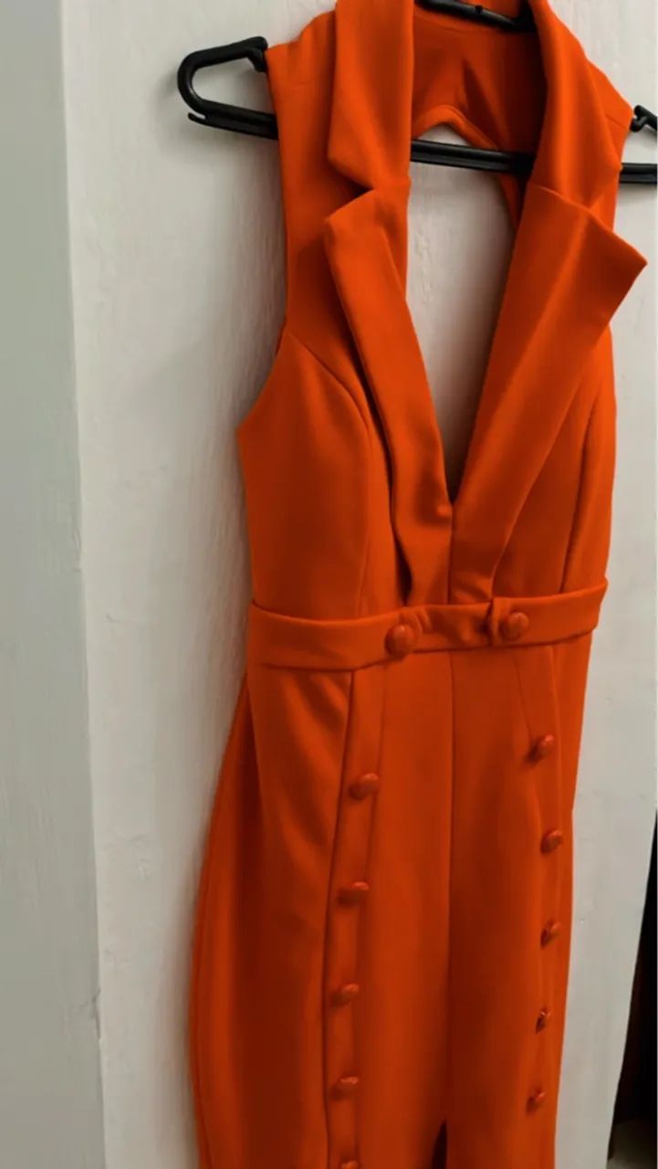 Vestido Laranja de Alça com Botões / Retirar em Carapicuiba Cep 06361-400