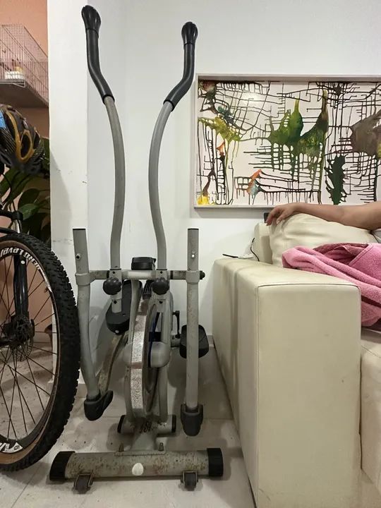 Elíptico Semi-novo - Foto 4