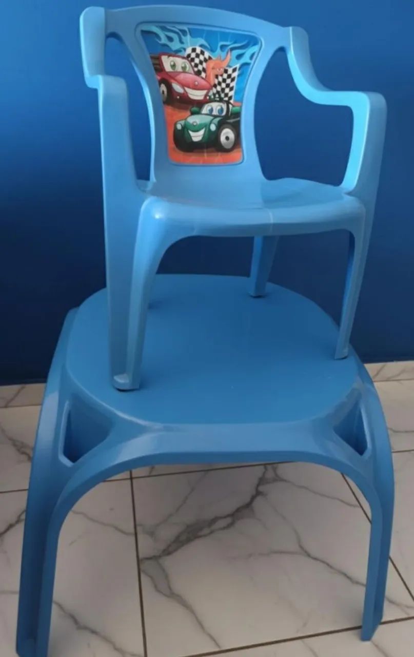Kit mesinha com cadeirinha infantil 