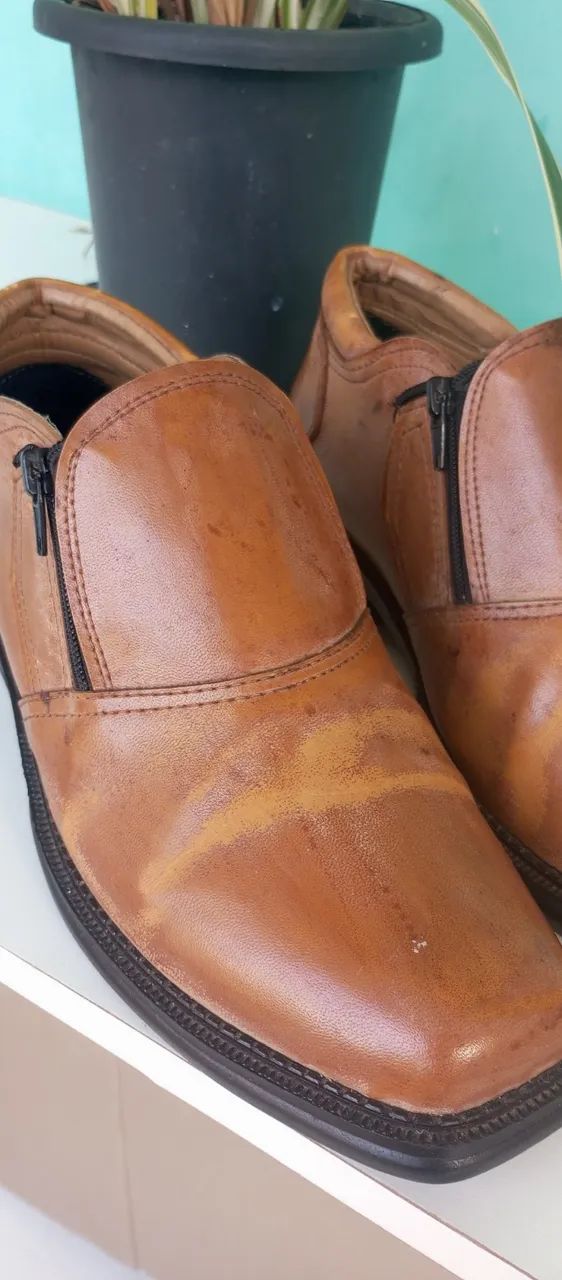 BOTA DE COURO LEGITIMO - N° 41