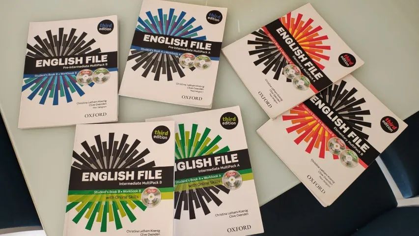 ENGLISH FILE ELEMENTARY, PRÉ INTERMEDIATE E INTERMEDIATE OXFORD